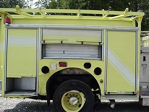 FIRE TRUCK PARTS FOR SALE 2002 PIERCE Quantum Pumper-FIRE TRUCK PARTS
