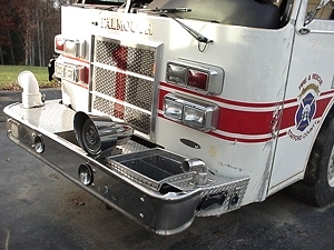 2004 PIERCE FIRETRUCK PUMPER DAMAGED-WRECKED- PARTS FOR SALE