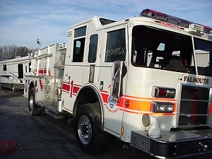 2004 PIERCE FIRETRUCK PUMPER DAMAGED-WRECKED- PARTS FOR SALE