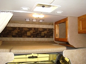 2008 GULFSTREAM YELLOW STONE 29-1/2 FT CLASS C MOTORHOME FOR SALE 