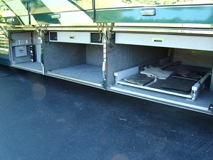 1999 PREVOST COUNTRY COACH XL45 PREVOST FOR SALE 