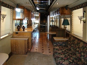 1999 PREVOST COUNTRY COACH XL45 PREVOST FOR SALE 