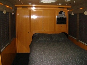 2001 Star Coach MCI Renaissance 45 FT Bus For Sale