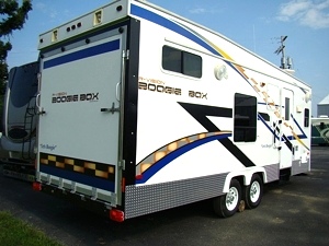 2007 R-VISION BOOGIE BOX TOY HAULER 230FK USED FOR SALE 