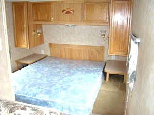 2005 CROSSROADS ZINGER 27BH 28FT LITE WEIGHT TRAVEL TRAILER FOR SALE
