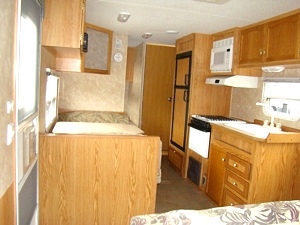 2005 CROSSROADS ZINGER 27BH 28FT LITE WEIGHT TRAVEL TRAILER FOR SALE