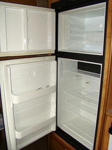 2005 CROSSROADS ZINGER 27BH 28FT LITE WEIGHT TRAVEL TRAILER FOR SALE