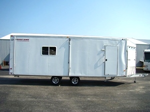 2009 RANCE ROUGH RIDER ALUMINUM INCLOSED TRAILER 