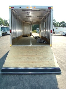 2009 RANCE ROUGH RIDER ALUMINUM INCLOSED TRAILER 
