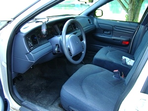 2001 FORD CROWN VICTORIA POLICE CRUISER POLICE INTERCEPTOR PKG.