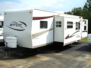 2006 AMERI-CAMP 325 RBHS 34' 2 SLIDE OUTS (used travel trailer)