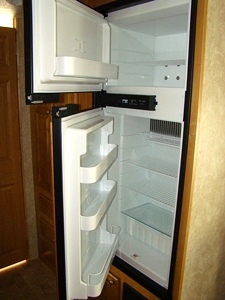 2009 PLAY-MOR 30FT 1 SLIDE TRAVEL TRAILER FOR SALE (BUNKS)
