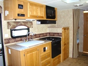 2009 PLAY-MOR 30FT 1 SLIDE TRAVEL TRAILER FOR SALE (BUNKS)