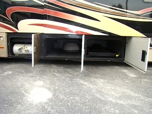 2007 MONACO CAMELOT 42PDQ 42FT 4 SLIDE MOTORHOME SALVAGE / DAMAGED