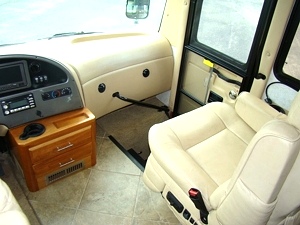 2007 MONACO CAMELOT 42PDQ 42FT 4 SLIDE MOTORHOME SALVAGE / DAMAGED