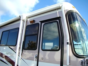 2000 MONACO WINDSOR MOTORHOME SALAVGE / DAMAGED