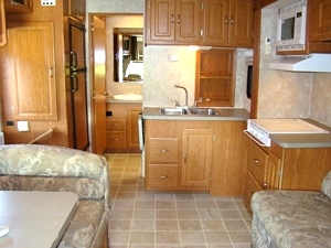 2005 COACHMEN FREELANDER CLASS C MOTORHOME 31FT 1 SLIDE OUT