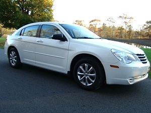 2008 CHRYSLER SEBRING LX 4-DOOR SADAN PRICED AT WHOLESALE 