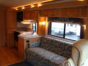 2000 CRUISE MASTER 35FT 1 SLIDE CLASS A MOTORHOME FOR SALE