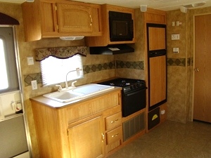 2006 KEYSTONE HORNET 27FLDS 29FT 2 SLIDE CAMPER FOR SALE