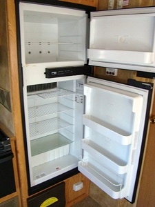 2006 KEYSTONE HORNET 27FLDS 29FT 2 SLIDE CAMPER FOR SALE