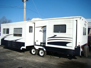 2006 KEYSTONE HORNET 27FLDS 29FT 2 SLIDE CAMPER FOR SALE