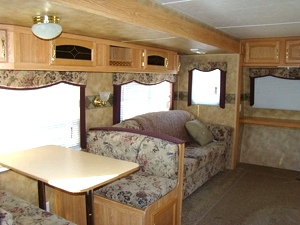 2006 KEYSTONE HORNET 27FLDS 29FT 2 SLIDE CAMPER FOR SALE
