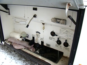 2001 AMERICAN TRADITION USED PARTS FLEETWOOD RV PARTS FOR SALE **