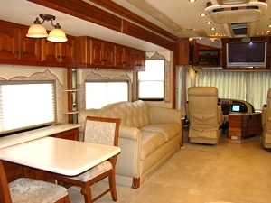 2005 AMERICAN EAGLE FOR SALE 40FT 3-SLIDE.MODEL 40J