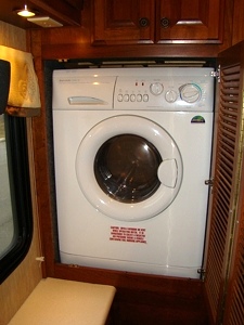 2005 AMERICAN EAGLE FOR SALE 40FT 3-SLIDE.MODEL 40J