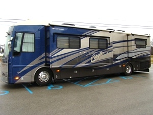 2005 AMERICAN EAGLE FOR SALE 40FT 3-SLIDE.MODEL 40J