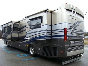 2005 AMERICAN EAGLE FOR SALE 40FT 3-SLIDE.MODEL 40J