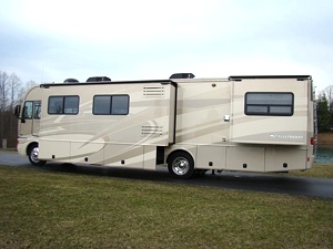 2007 FLEETWOOD PACEARROW 38P FOR SALE 38FT 3-SLIDE