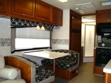 2005 FLEETWOOD REVOLUTION 40 FT 2-SLIDE CLASS A DIESEL MOTORHOME