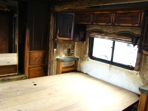 2001 HOLIDAY RAMBLER ENDEAVOR 38PBD ** SALE PENDING**
