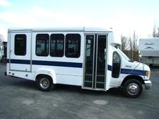 2002 GOSHEN COACH PASSENGER BUS FOR SALE
