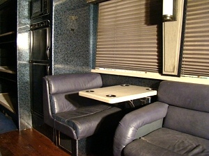 2001 PREVOST XLII ENTERTAINER / STAR COACH ** SOLD !!!!!! **