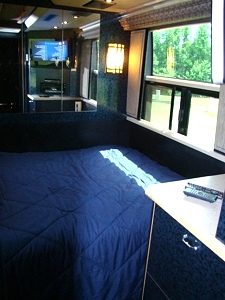 2001 PREVOST XLII ENTERTAINER / STAR COACH ** SOLD !!!!!! **