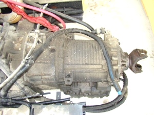CUMMINS 300 HP ISB 5.9 DIESEL ENGINE 2003 COMPLETE FOR SALE. 