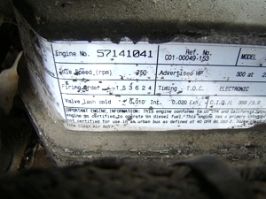 CUMMINS 300 HP ISB 5.9 DIESEL ENGINE 2003 COMPLETE FOR SALE. 