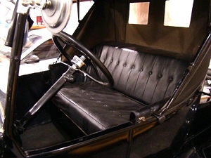 1925 FORD MODEL T  CONVERTIBLE COLLECTOR CARS FOR SALE