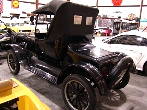 1925 FORD MODEL T  CONVERTIBLE COLLECTOR CARS FOR SALE