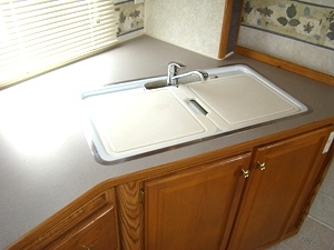 2003 Wilderness Fifthwheel 33 FT 3-Slide Used For Sale