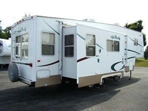 2003 Wilderness Fifthwheel 33 FT 3-Slide Used For Sale