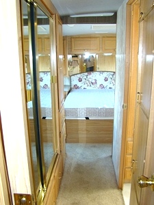 2000 FLEETWOOD BOUNDER 39Z DIESEL 39FT 1 SLIDE