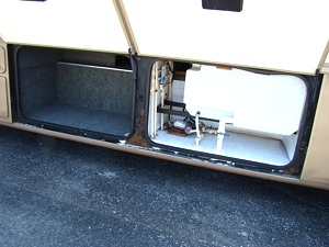 2000 FLEETWOOD BOUNDER 39Z DIESEL 39FT 1 SLIDE