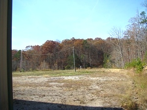 COMMERCIAL PROPERTY FOR SALE OR LEASE. LAUREL COUNTY - NEAR INTERSTATE I-75 AND EXIT 49