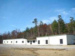 COMMERCIAL PROPERTY FOR SALE OR LEASE. LAUREL COUNTY - NEAR INTERSTATE I-75 AND EXIT 49