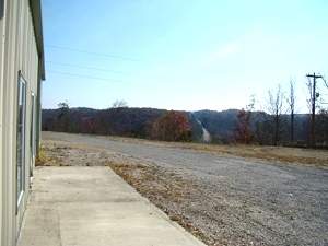 COMMERCIAL PROPERTY FOR SALE OR LEASE. LAUREL COUNTY - NEAR INTERSTATE I-75 AND EXIT 49