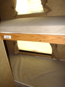 2011 North Trail 28BH Fifth Wheel by Heartland RV w/Rear Bunk Beds